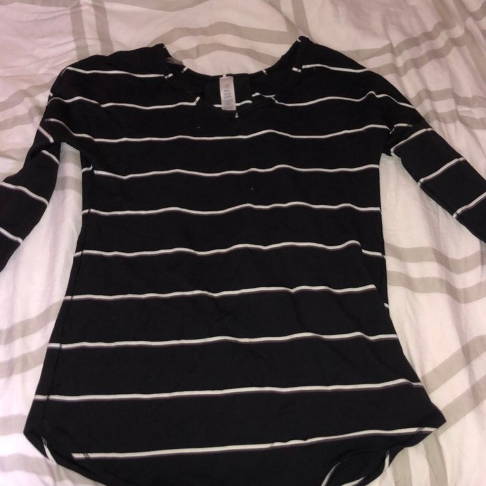 ivivva long sleeve top